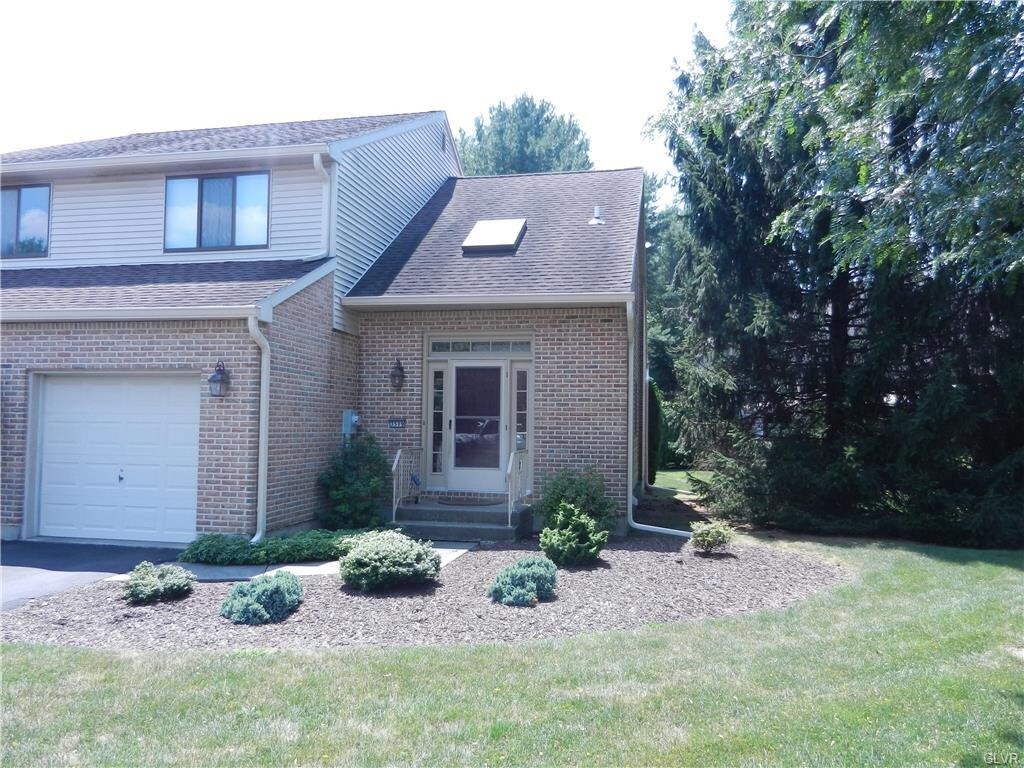 Primary Photo - 3509 Canterbury Ct