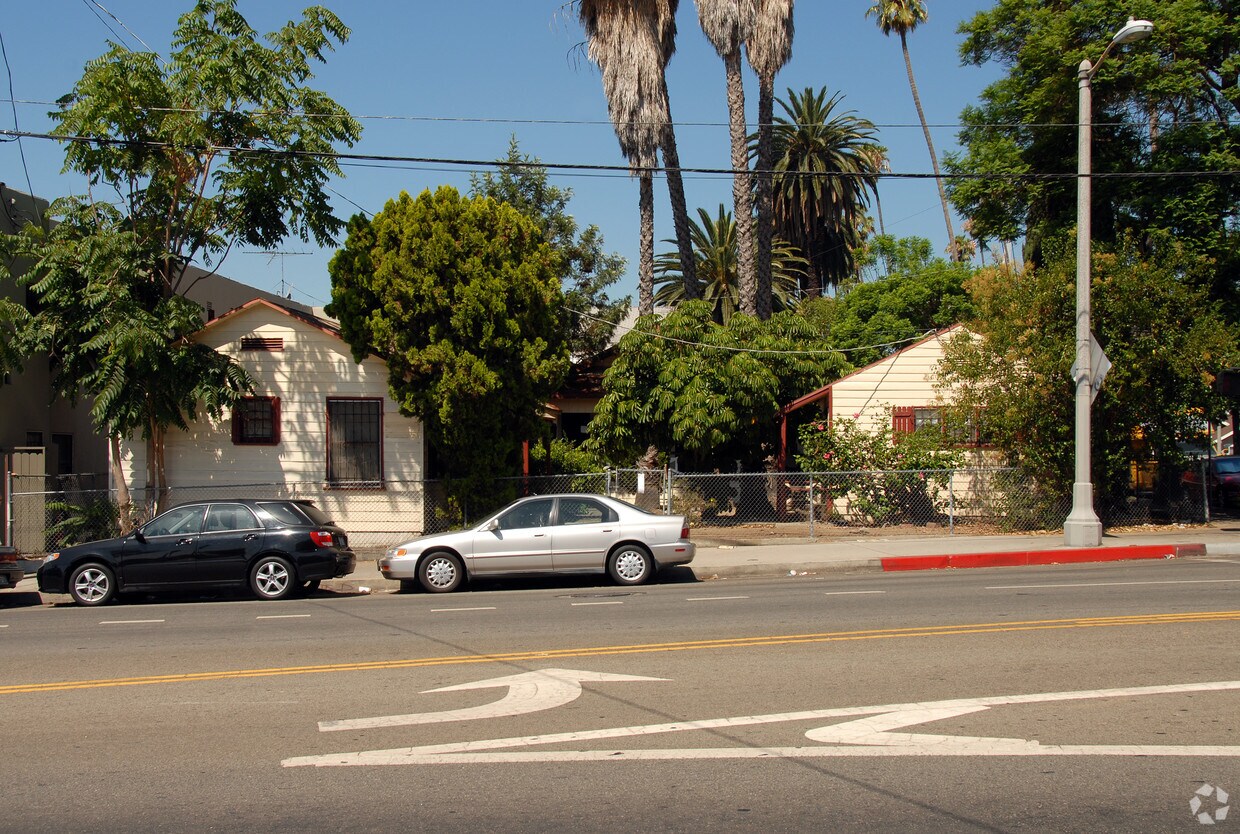 17331739 Gower St, Los Angeles, CA 90028 17331739 Gower St Los