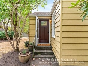 Building Photo - 11703 Sand Point Way NE