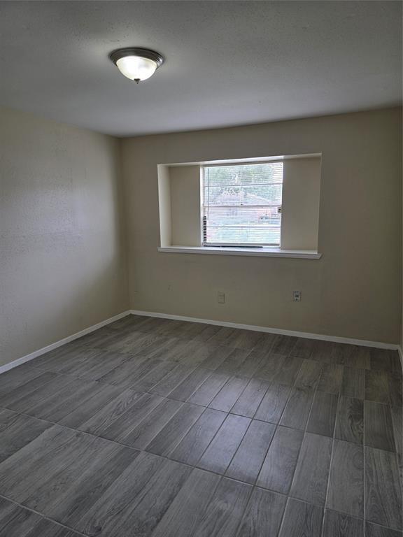 Foto del edificio - 12706 Bexley Dr