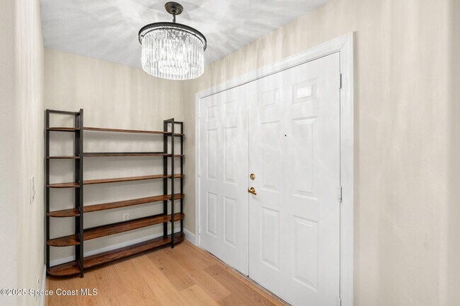 Foto del edificio - 800 Del Rio Way