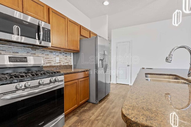 Building Photo - 3350 Marlton Ct