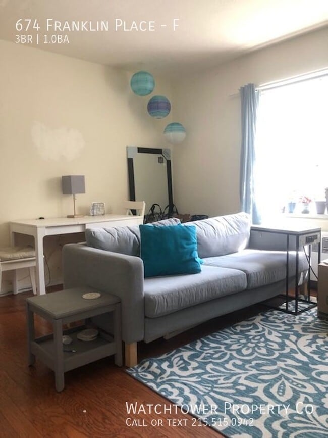 Building Photo - The Perfect 3BR in a gated community with ...