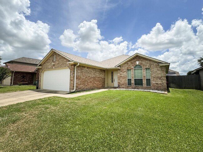 Building Photo - 309 Brookwood