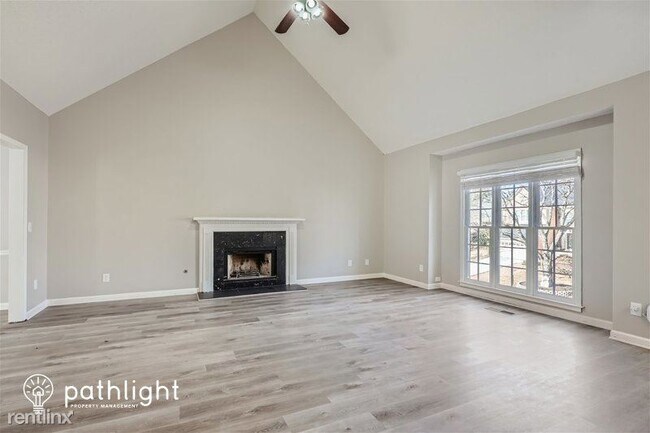 Building Photo - 4 br, 3 bath House - 413 Two Iron Trail NW...