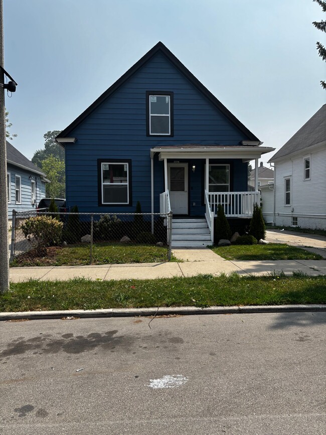 Building Photo - 1827 Franklin St