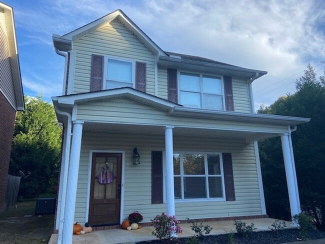 3BR/2.5BA For Rent - 3BR/2.5BA For Rent House