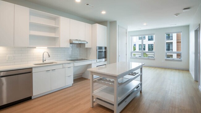 Cocina con electrodomésticos de acero inoxidable - The Basin