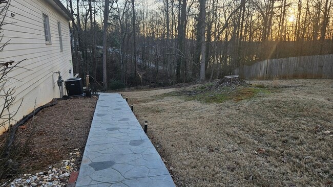 Building Photo - 7655 Golden Sands Dr