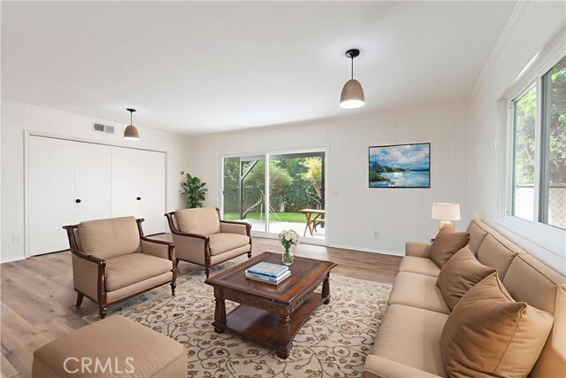 Foto del edificio - 14028 Cantlay St