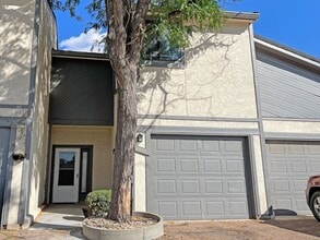 Building Photo - 4855 Bluestem Dr