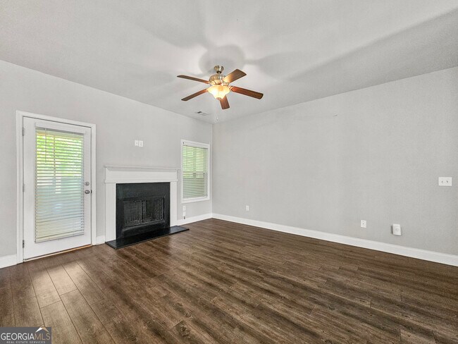 Foto del edificio - 213 Graydon Ct