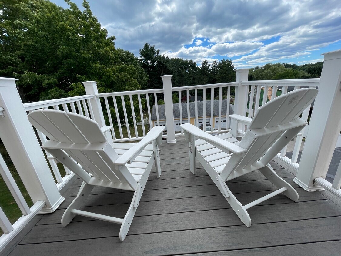 76 N Shore Rd, Hampton, NH 03842 Condo for Rent in Hampton, NH