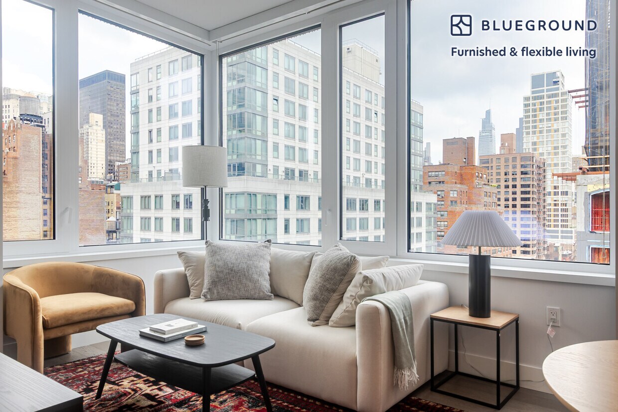 Foto principal - 200 E 23rd St