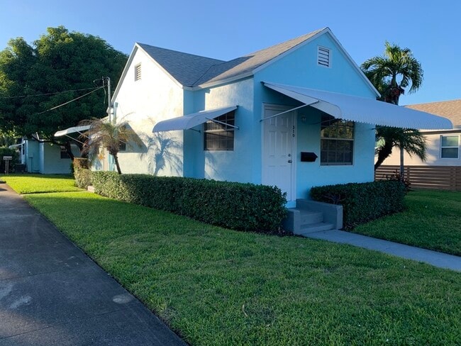Photo - CHARMING KEY WEST HOME