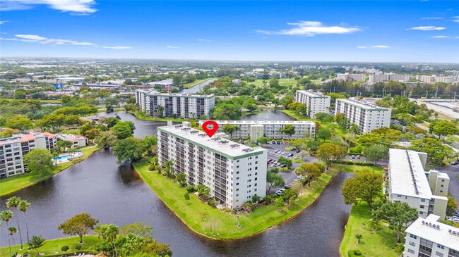 Foto del edificio - 2232 N Cypress Bend Dr