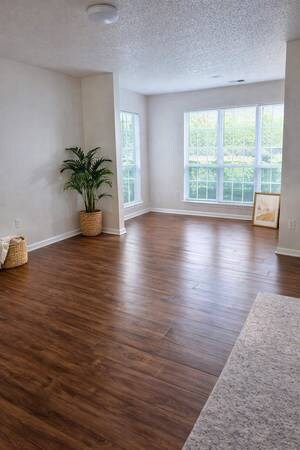 Foto del edificio - 330 Commonwealth Cir