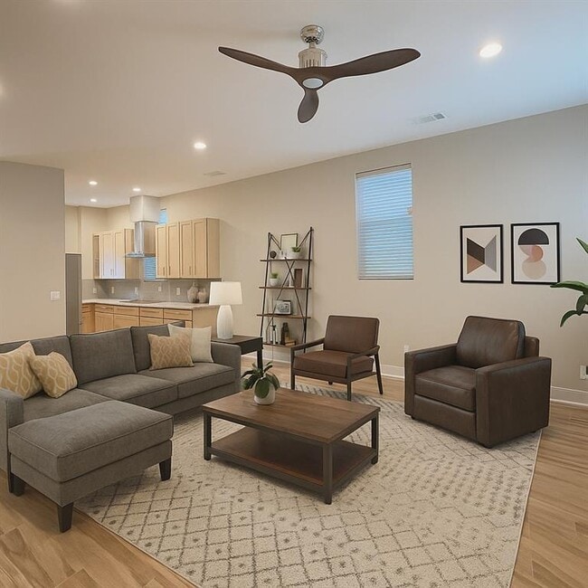 Building Photo - 1566 New St NE