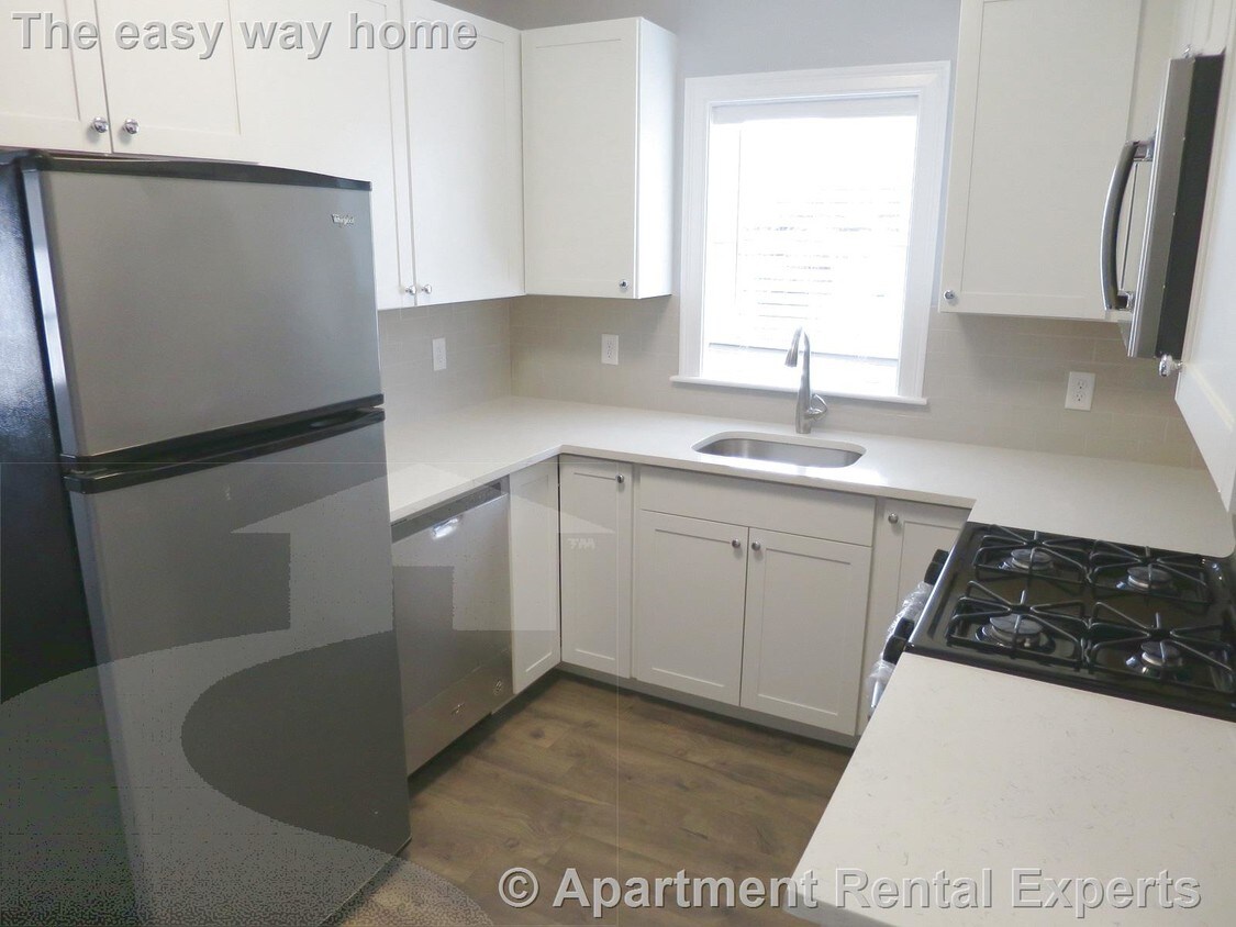 Foto principal - 121 W Adams St