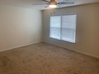 Foto del edificio - 6017 Sussex Dr