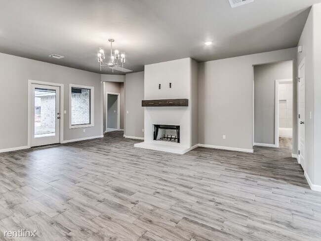 Building Photo - 4 br, 2 bath House - 16701 Monroe Drive
