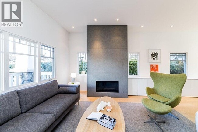 Photo du bâtiment - 1641 Collingwood St