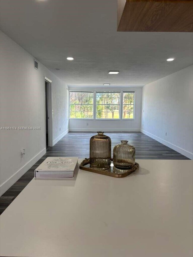 Foto del edificio - 1005 Palm Beach Trace Dr