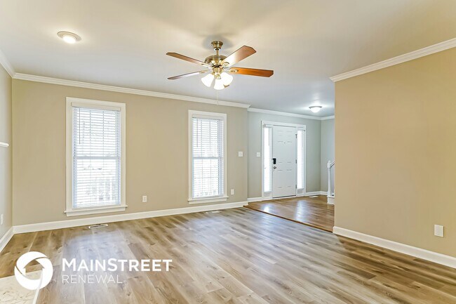 Building Photo - 1005 Strobus Ct