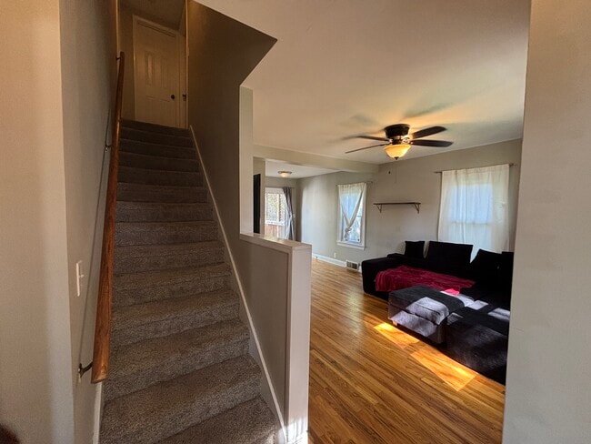 Foto del edificio - 927 Townsend St
