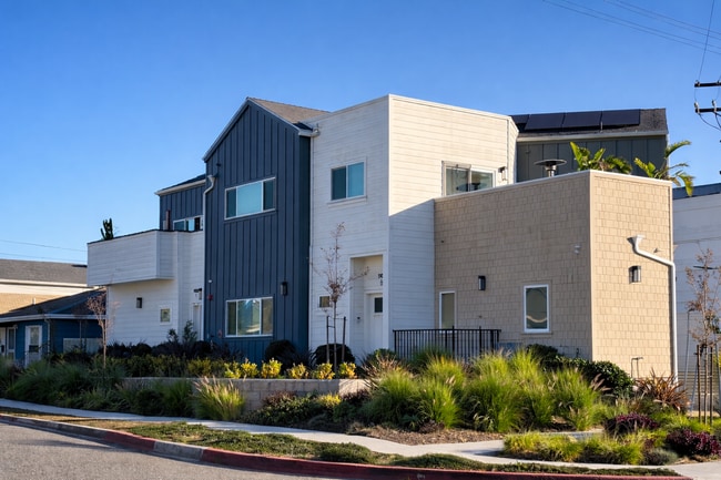 Photo - Grant Avenue A Apartment