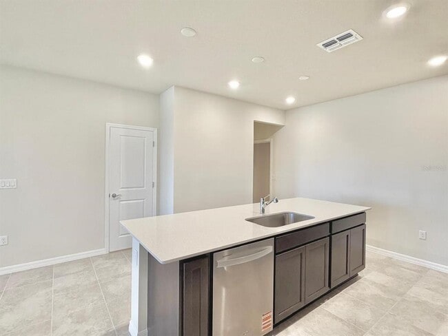 Building Photo - 16264 Merry Aly