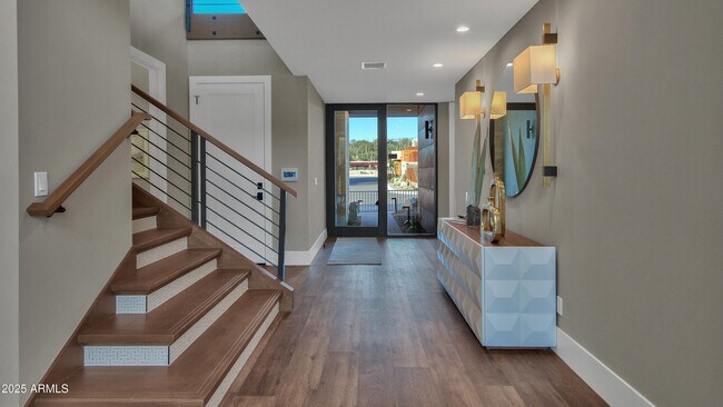 Foto del edificio - 6525 E Cave Creek Rd