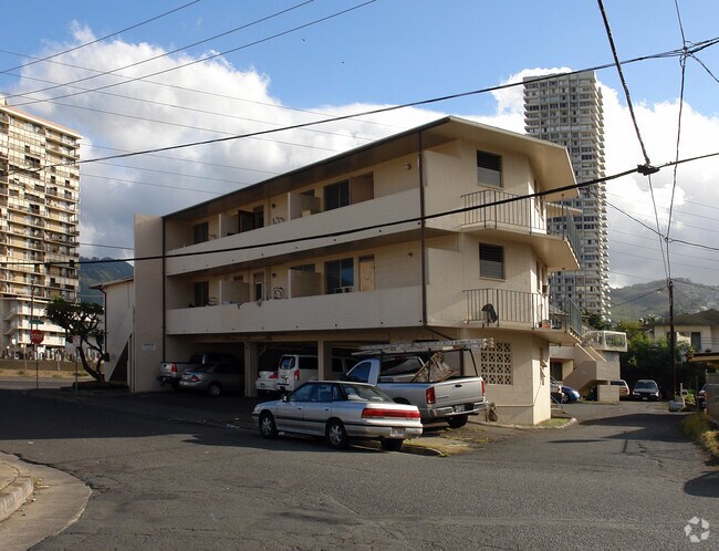 Building Photo - 780 Mahiai Pl