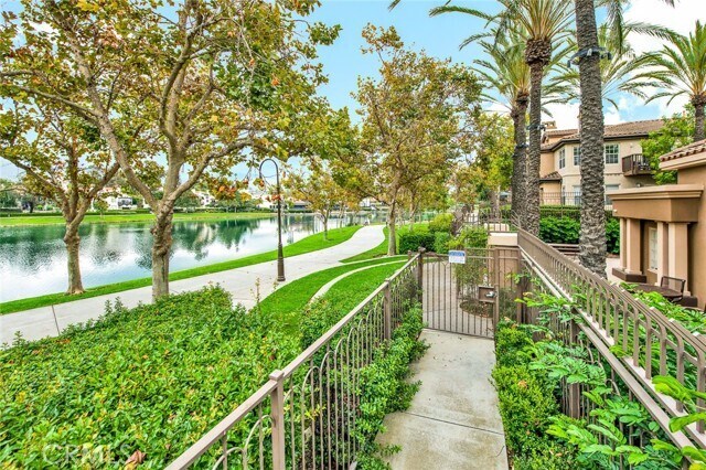 Building Photo - 181 Montana Del Lago Dr