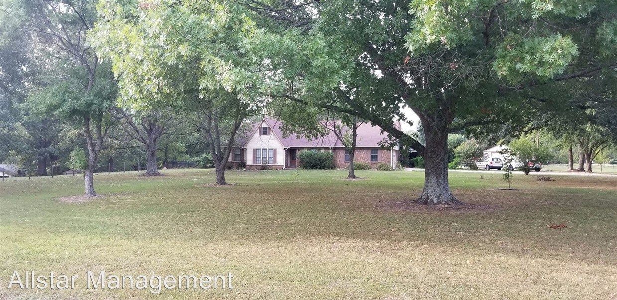 Primary Photo - 4 br, 3.5 bath House - 9900 Quail Road
