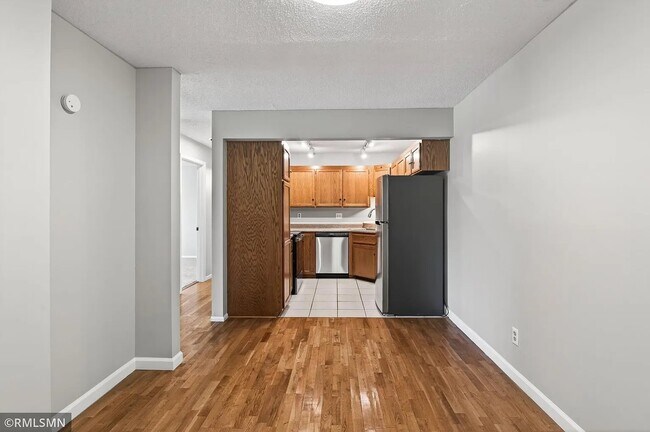 Building Photo - 400 Shelard Pkwy