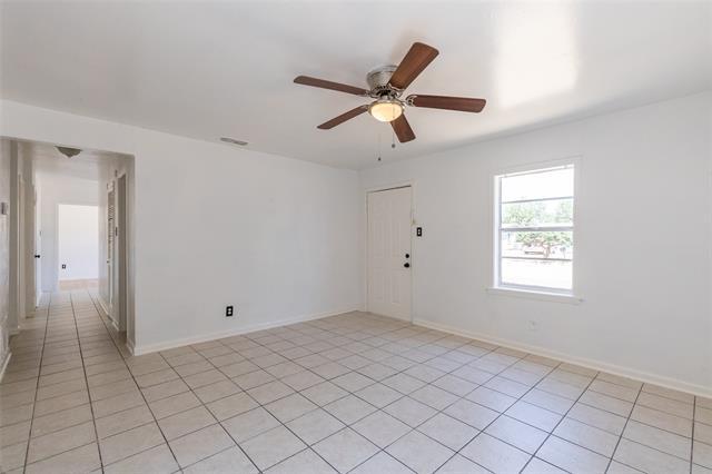 Building Photo - 5333 Taos Dr