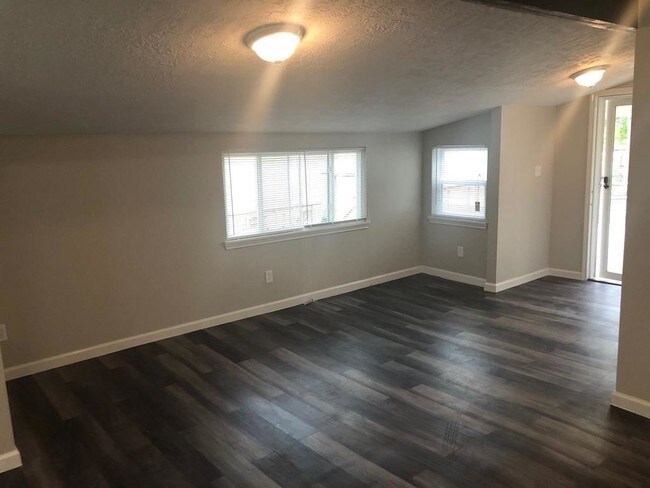 Building Photo - 20535 Rio Villa Dr