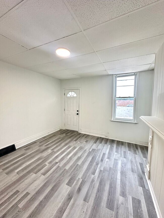 Foto del edificio - 245 Ella St
