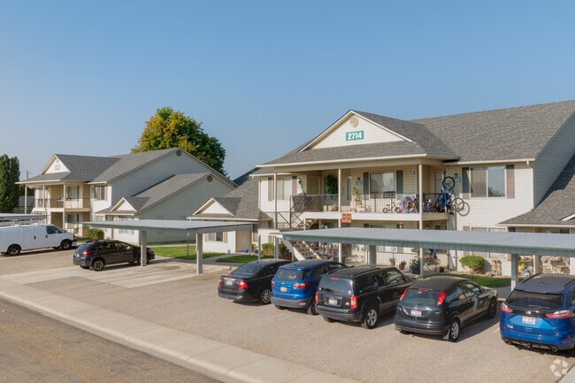 Alternate Angle - Baycrest Village