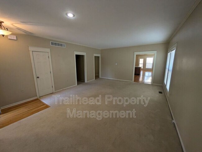 Foto del edificio - 609 E 29th Ave