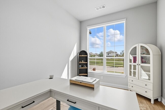 Photo - 2016 Strolling Wy House