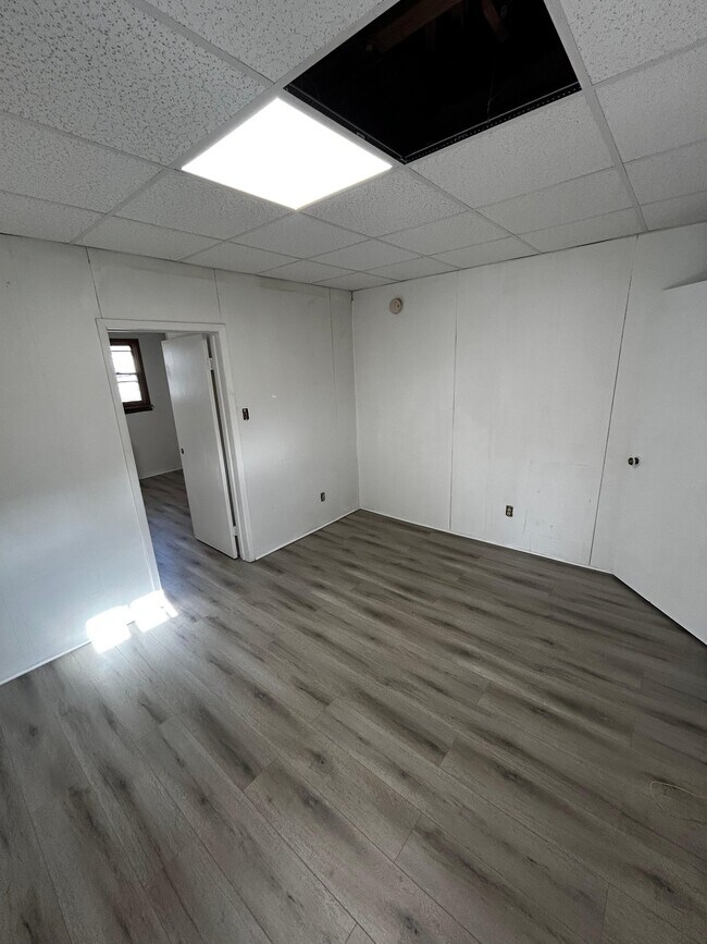 Foto del edificio - 4100 Ritchie Hwy