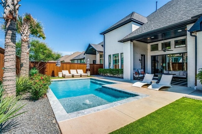 Building Photo - 7450 Zachery Dr