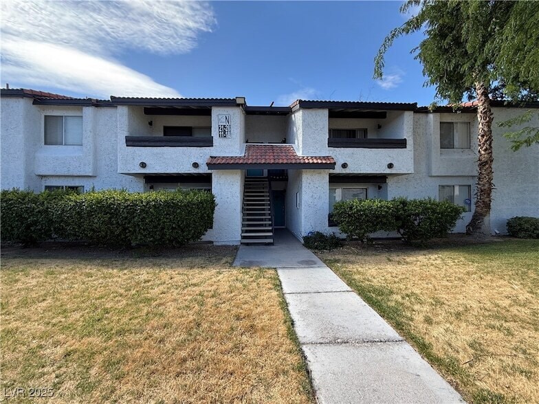 Primary Photo - 1455 E Katie Ave