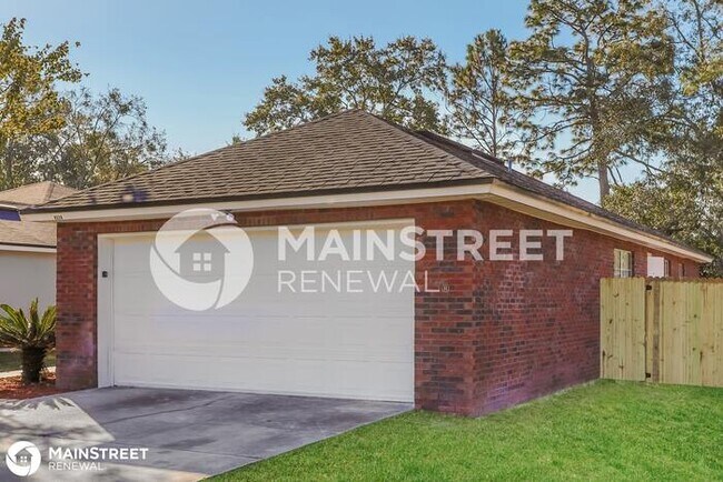 8228 Maple St, Jacksonville, FL 32244 photo'