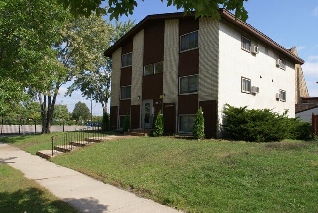 Foto del edificio - 2417 17th Ave S