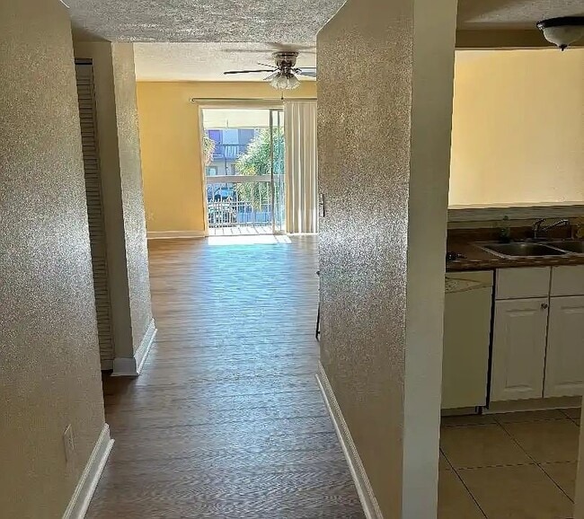 Photo - 6332 Newtown Cir Apartment