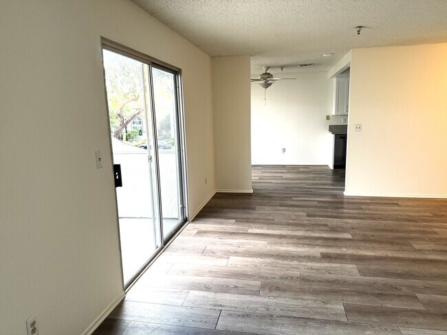 Foto del edificio - 10636 Chestnut St
