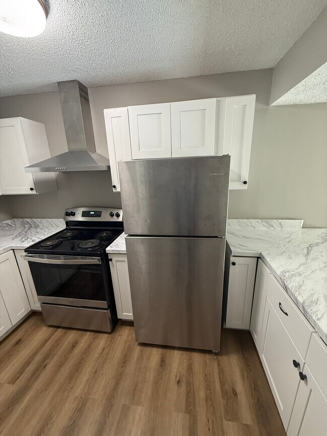 Building Photo - 7801 3rd Ave S